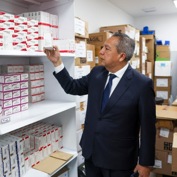 ESSALUD IMPLEMENTA NUEVA POLÍTICA ANTICORRUPCIÓN Y FIJA META DE “DESABASTECIMIENTO CERO” EN MEDICINAS